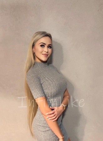 Стриптизерша Аленка №8123, 22 лет